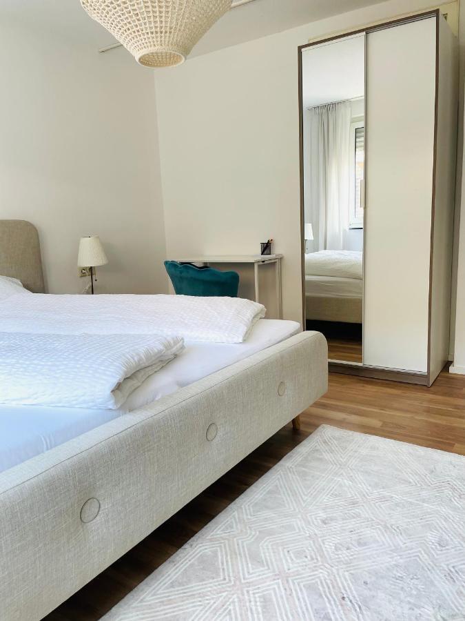 Cityapartments Schanze 17 Im Zentrum Von Friedrichshafen Bagian luar foto