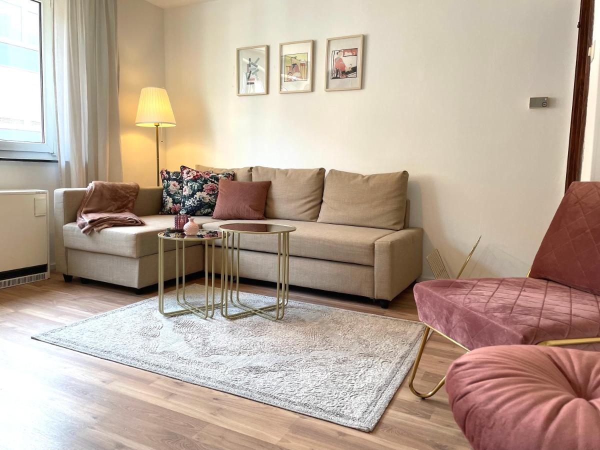 Cityapartments Schanze 17 Im Zentrum Von Friedrichshafen Bagian luar foto