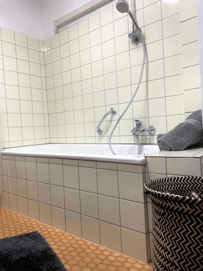 Cityapartments Schanze 17 Im Zentrum Von Friedrichshafen Bagian luar foto