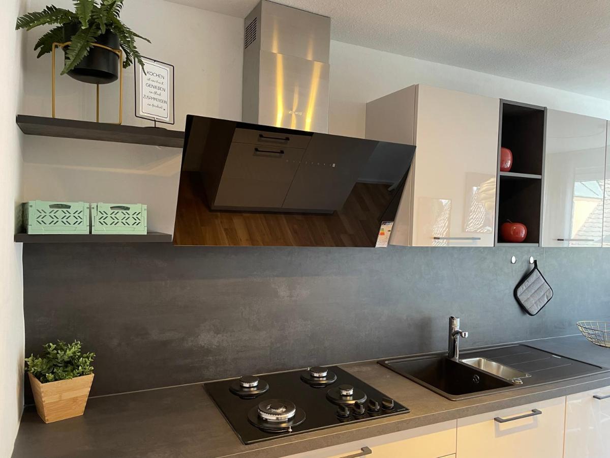 Cityapartments Schanze 17 Im Zentrum Von Friedrichshafen Bagian luar foto